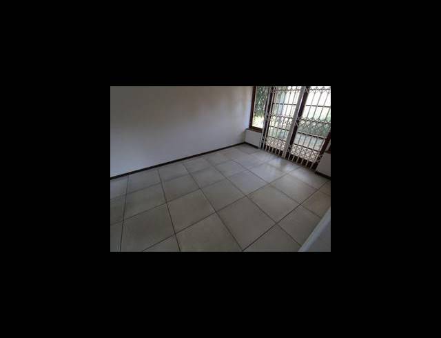 3 BEDROOM TOWNHOUSE TO LET IN HAYFIELDS